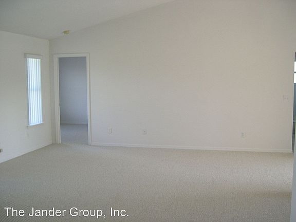 3rd image of 20745 Mallard Pkwy