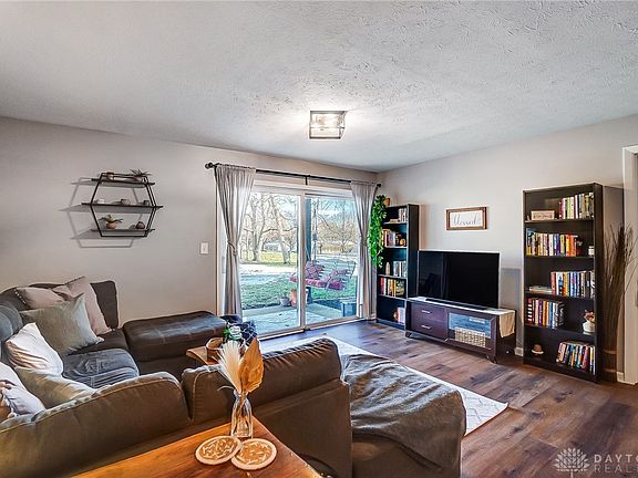 5th image of 1450 Hollow Run APT 4