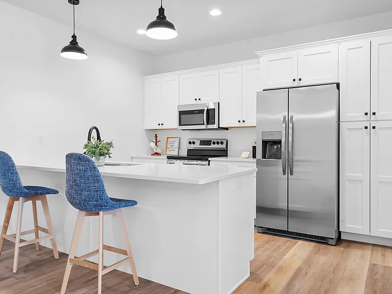 102 Sycamore Dr — Photo 5