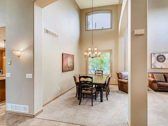 4th image of 2690 Rockbridge Way