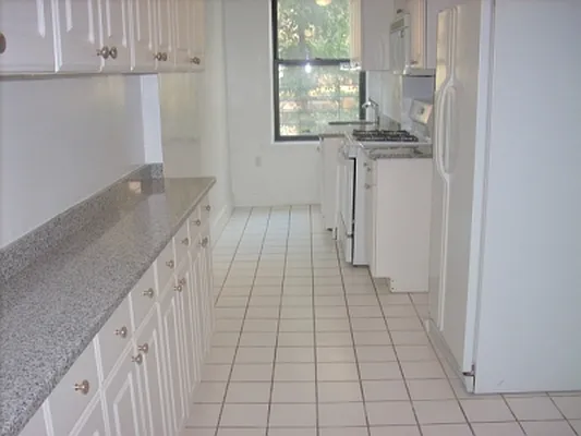 Rented by Citi Habitats | media 4