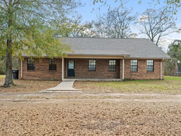 280 Hendrix Rd, Lumberton, MS 39455