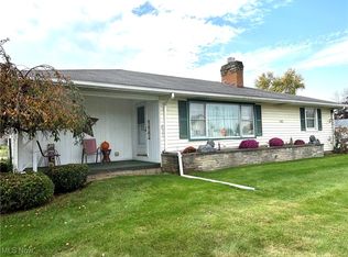 651 E Taggart St, East Palestine, OH