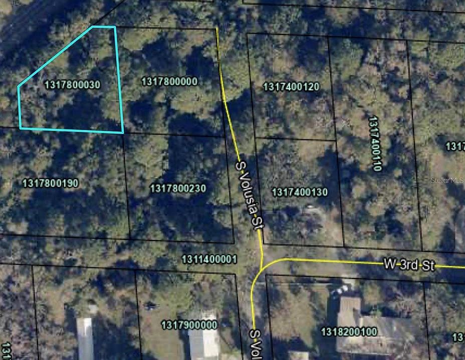 1st image of 900 W 3rd St Lot 3