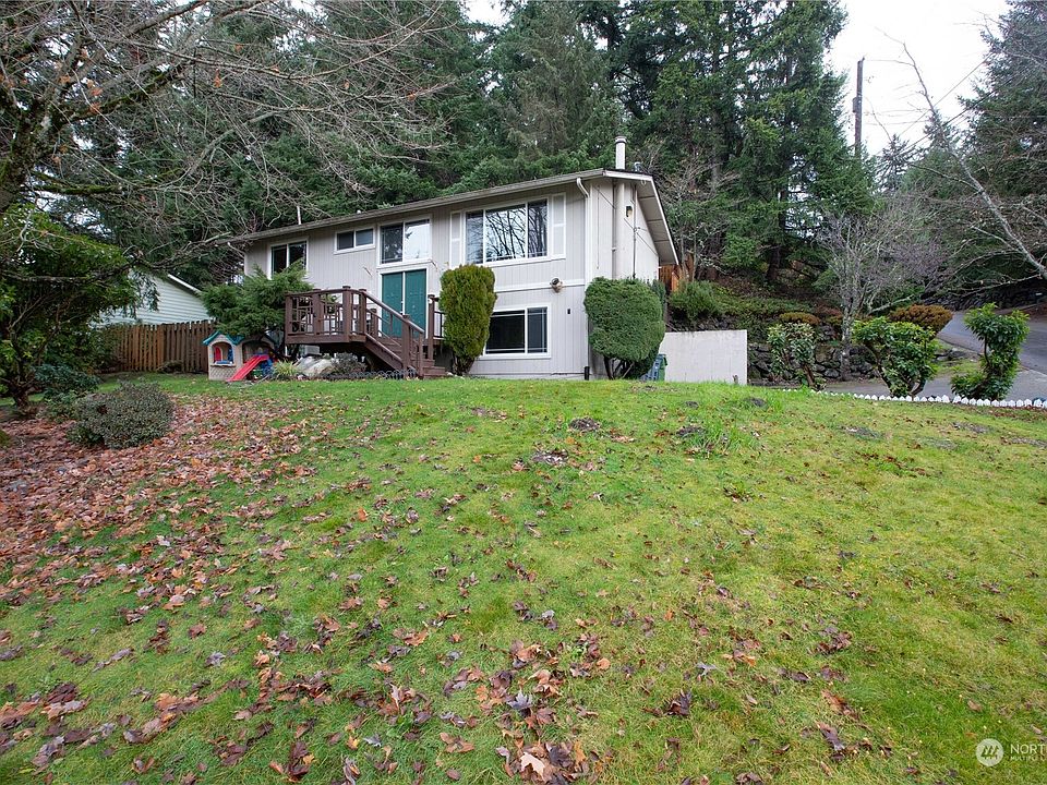 1st image of 4719 70th Avenue Ct W