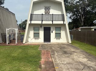 1220 S Marie St, Rayne, LA 70578