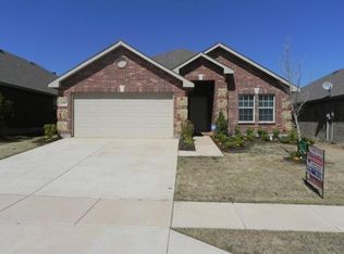 2317 Cavalry Dr, Fort Worth, TX 76177