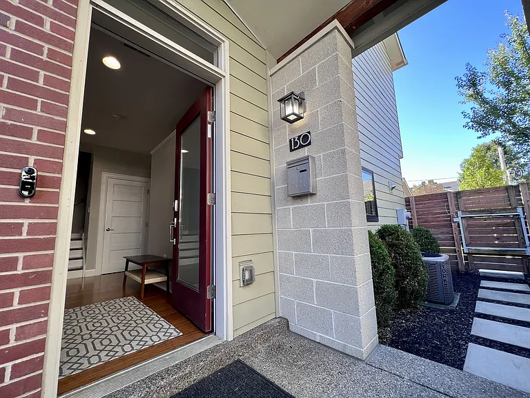 130 Home St — Photo 31