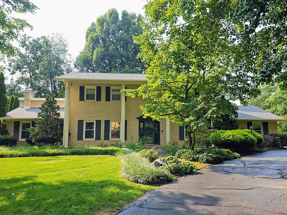 1st image of 111 Claremont Rd