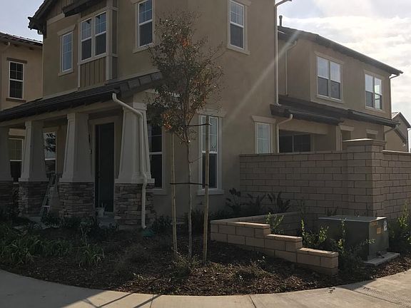 FRONT OF HOUSE / CORNER LOT