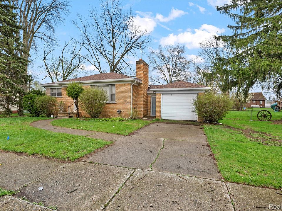 1st image of 23130 Audrey Ave