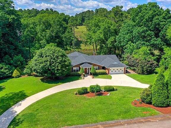 4th image of 100 Cypress Drive