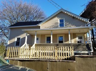 32 Talmadge St, Poughkeepsie, NY 12601