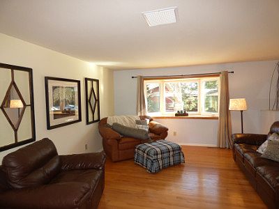 4th image of 4035 Evans Dr