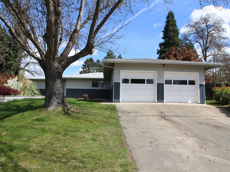 1st image of 425 Eastwood Dr