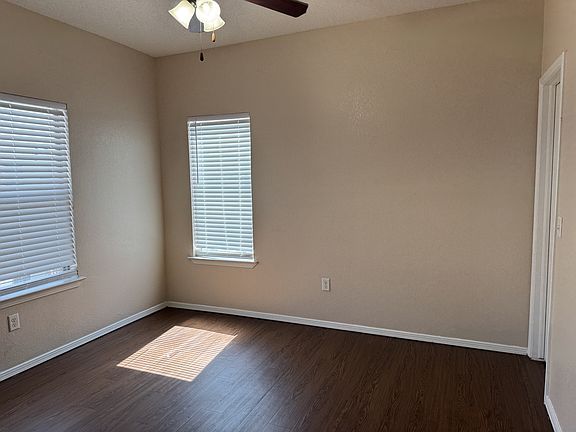 5th image of 10626 McCombs St APT 14