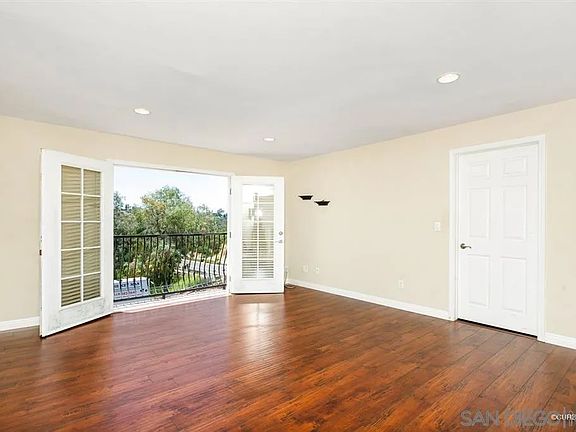 3rd image of 5055 Collwood Blvd Unit 304