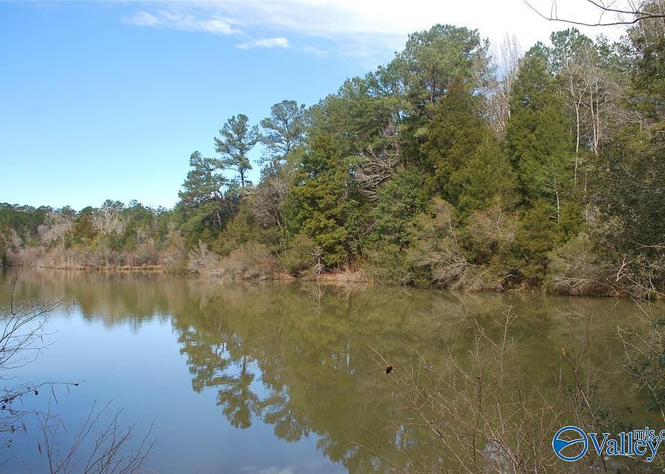 2nd image of 156 County Rd