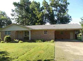 642 E Main St, Alamo, TN 38001