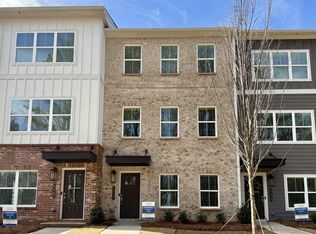 5459 Blossomwood Trl SW, Mableton, GA 30126