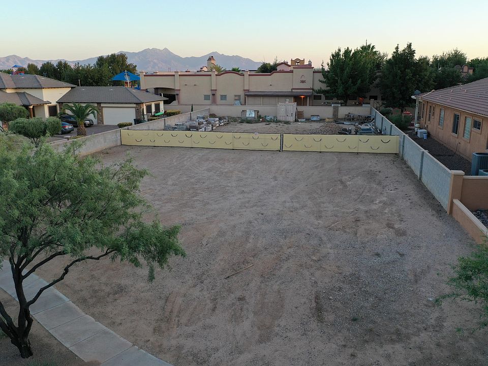 1st image of 302 E Placita Haciendas Del Lago #11