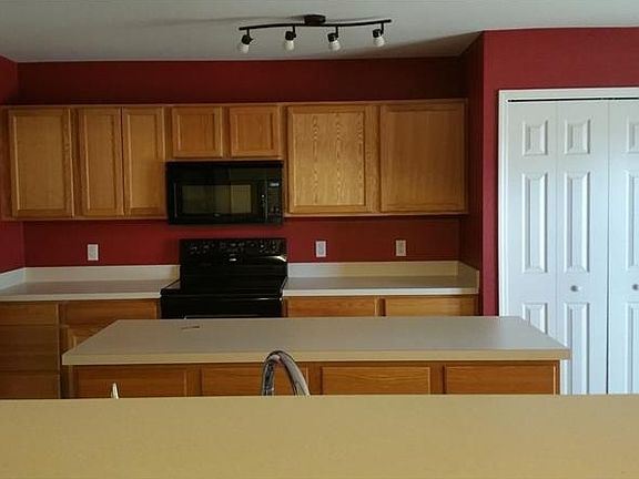 2nd image of 3022 Jules Verne Ct