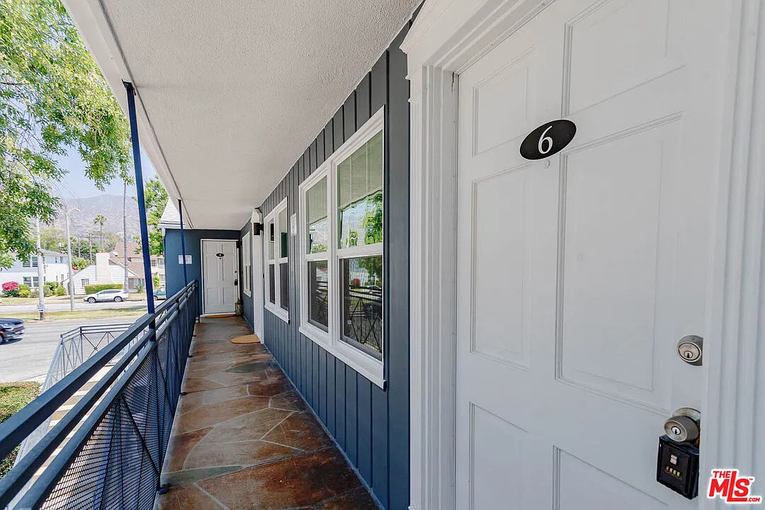 1 bed, 1.0 bath, 800 sqft, $2,495 — Photo 4