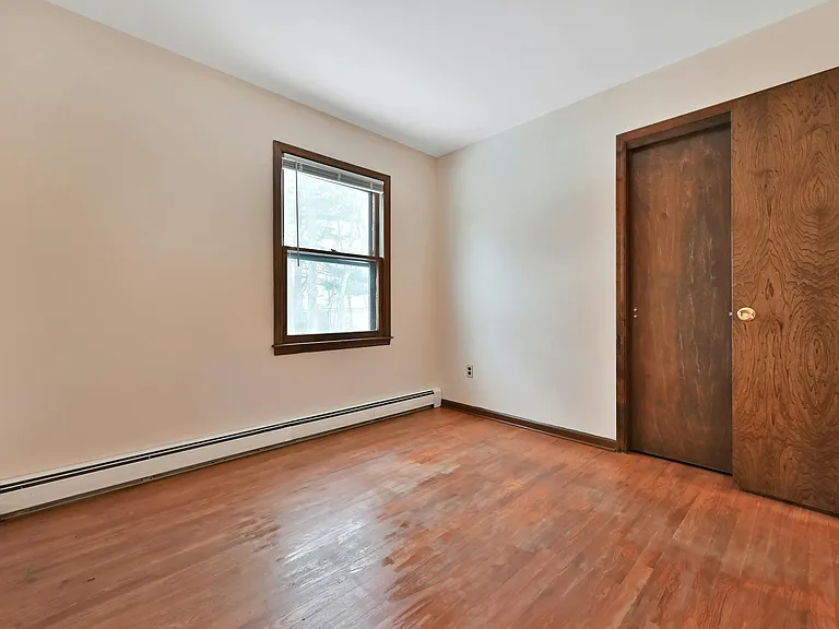 27 Beech St — Photo 17