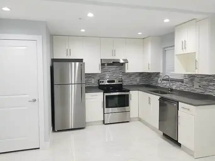 5414 Sherbrooke St #1A — Photo 6