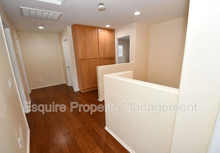 371 Huerta St — Photo 14