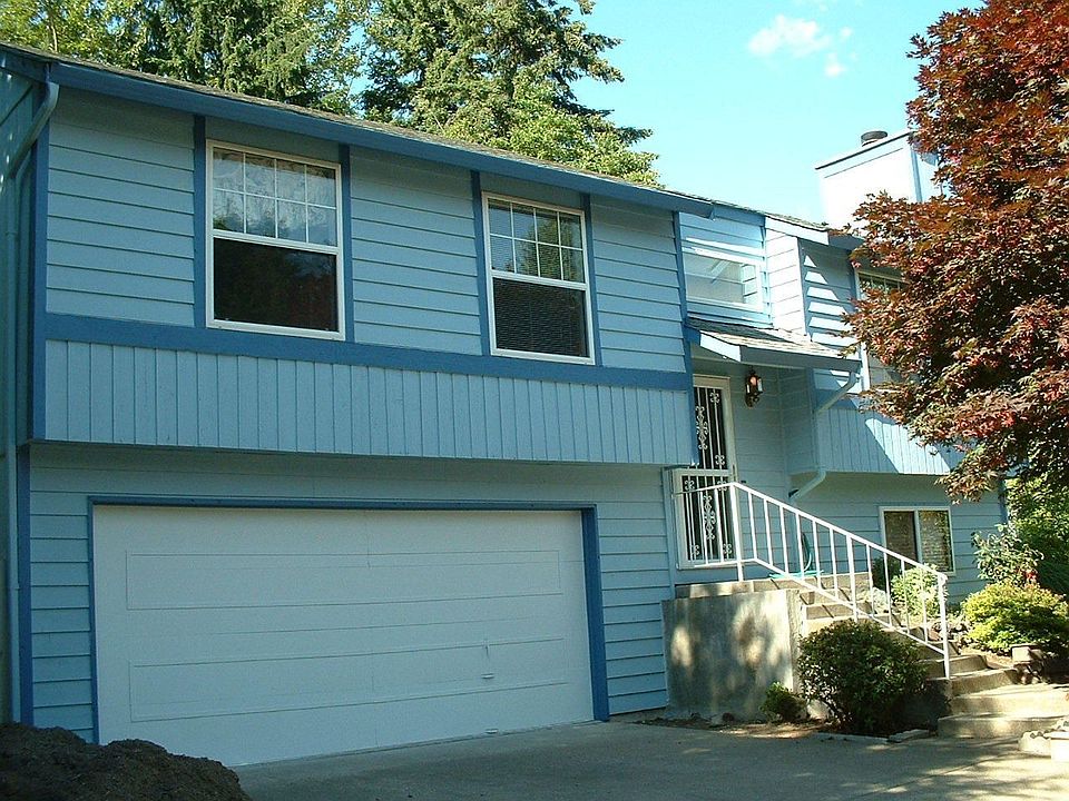 1st image of 16036 NE 106th St