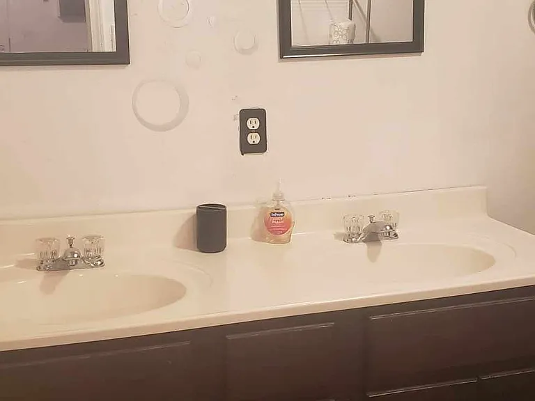 Michelle Cir — Photo 6