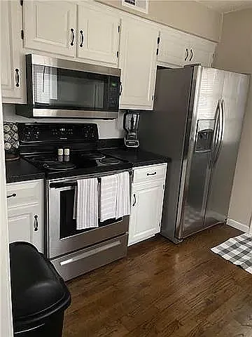 319 NW Gibson Rd — Photo 6