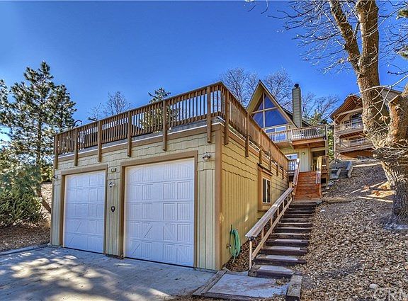 2nd image of 970 Del Norte Ln