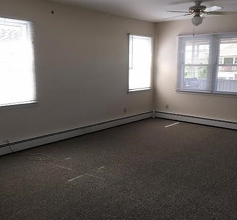 5th image of 518 E Market St