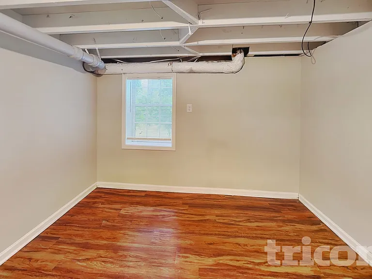 197 Highland Hills Rd — Photo 16