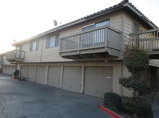 158 S Steckel Dr, Santa Paula, CA 93060