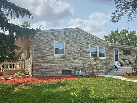4th image of 3506 W College Ave