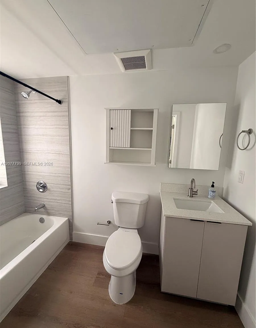 Polo Condo — Photo 4