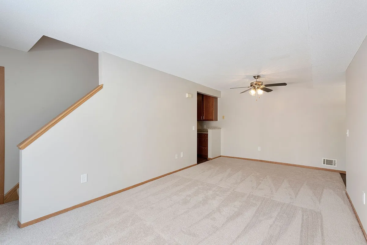 Building Photo - Fernbrook Townhomes