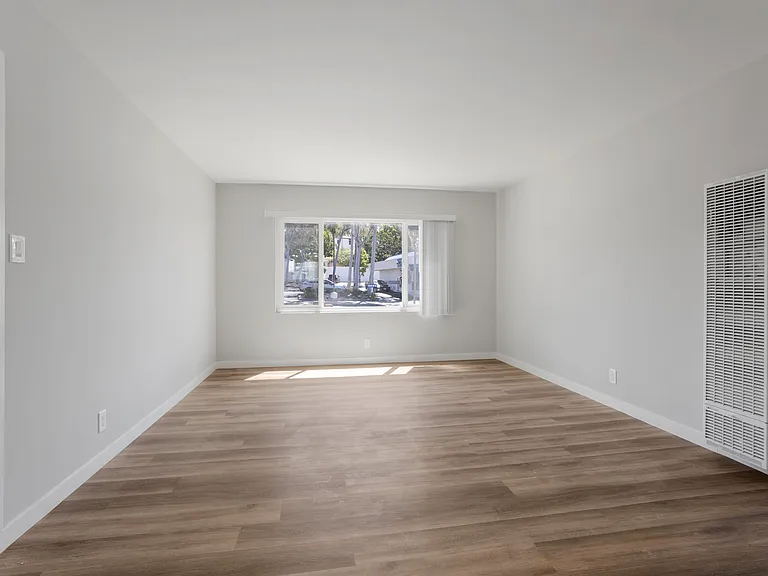 Ladera Townhouse — Photo 33