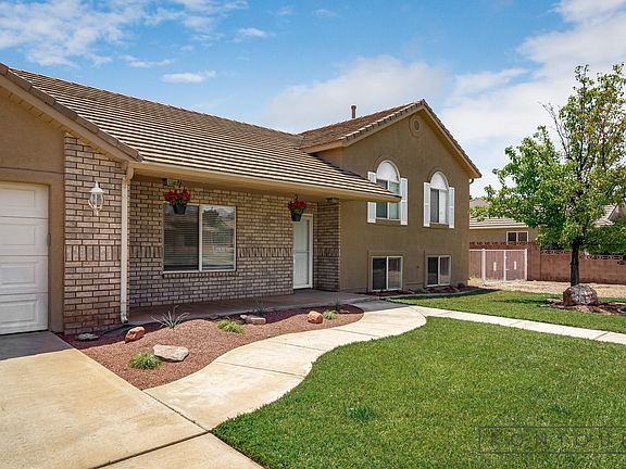 4th image of 3755 W Rachel Dr