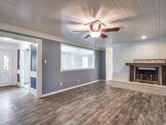 4th image of 3417 Wendell Dr