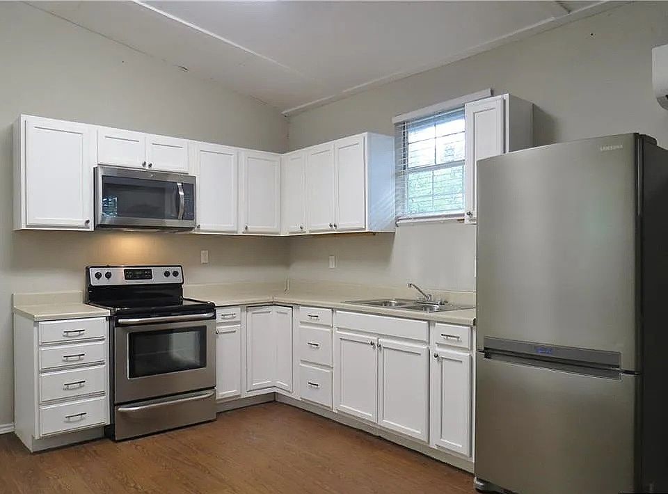 1st image of 333 E Torrey St Unit B