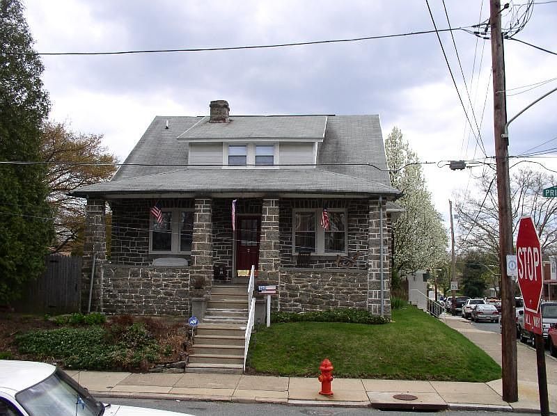 1st image of 300 Princeton Ave