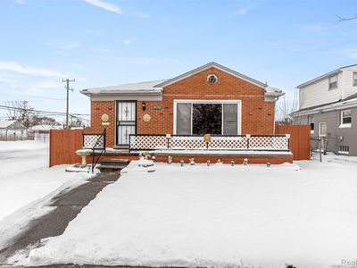 7601 Stout St, Detroit, MI, 48228