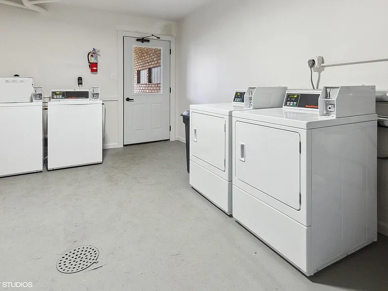 Shared laundry