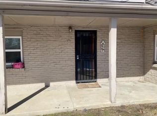 712 Ranike Dr APT 1, Anderson, IN 46012