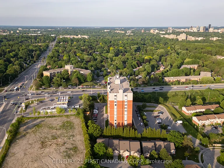 30 Chapman Ct #1001 — Photo 40