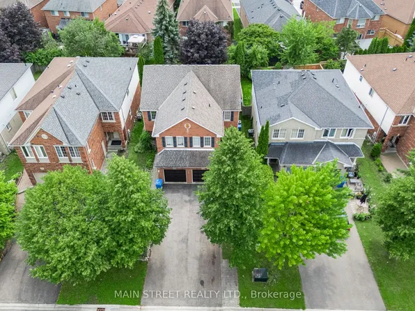 478 Heddle Cres, Newmarket, ON L3X 2J3
